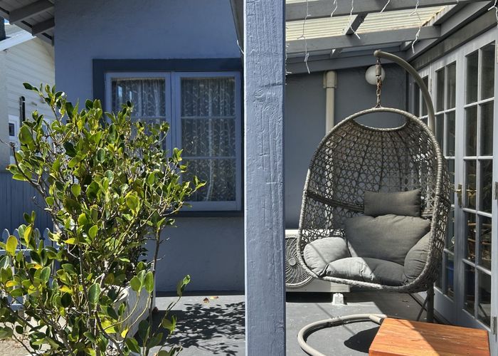  at 7 Palm Avenue, Lyall Bay, Wellington