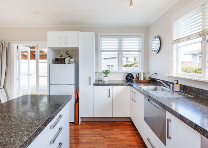  at 19 Salisbury Avenue, Terrace End, Palmerston North