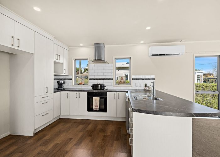  at 3 Gazelle Avenue, Beach Haven, North Shore City, Auckland