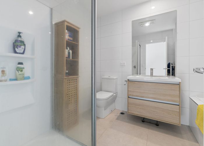  at 3 Harlow Crescent, Glen Innes, Auckland