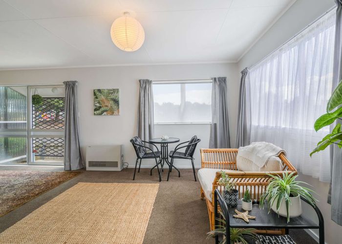  at 2 Rangiora Street, Castlecliff, Whanganui