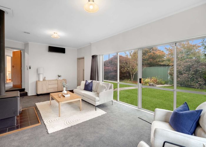  at 14 Oakdale Street, Avonhead, Christchurch City, Canterbury