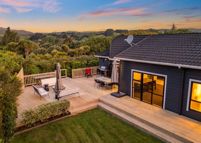  at 77 Joseph Banks Drive, Whitby, Porirua