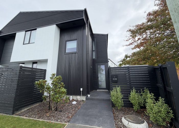  at 4/43 New Brighton Road, Shirley, Christchurch City, Canterbury