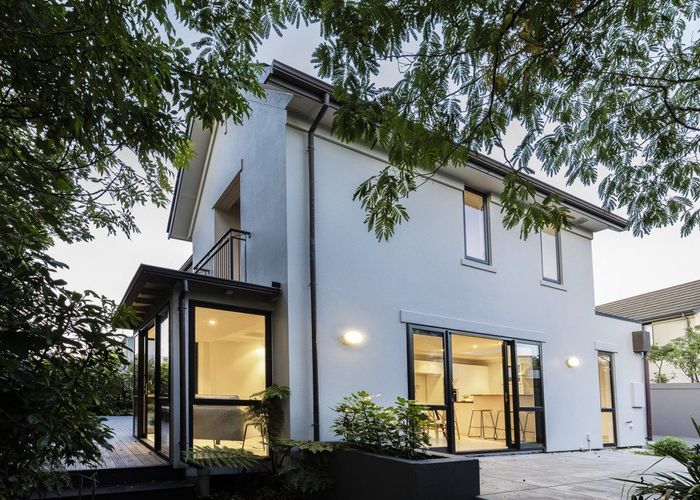  at 31 McDougall Avenue, Merivale, Christchurch City, Canterbury