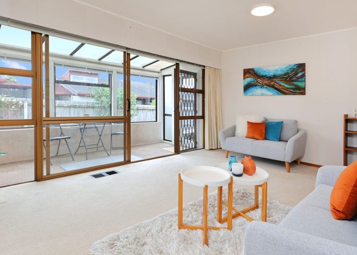  at 1/33 Swanson Road, Henderson, Auckland