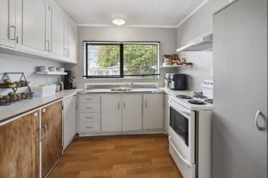  at 81C Kawaha Point Road, Kawaha Point, Rotorua, Bay Of Plenty