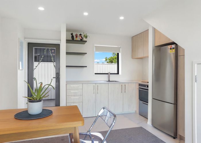  at 6A/87 Taikata Road, Te Atatu Peninsula, Waitakere City, Auckland