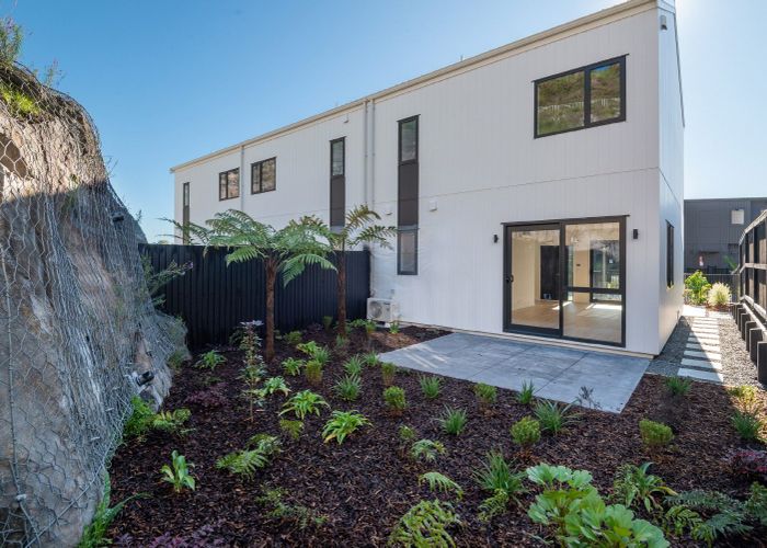  at 12 Koinaki Road, Stonefields, Auckland City, Auckland