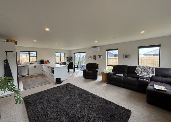  at 10 Poipoi Place, Aranui, Christchurch