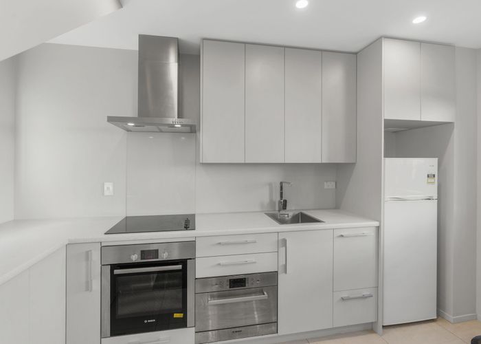  at 2/317 Gloucester Street, City Centre, Christchurch City, Canterbury