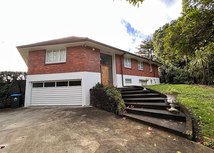  at 9 Peacock Street, Glendowie, Auckland