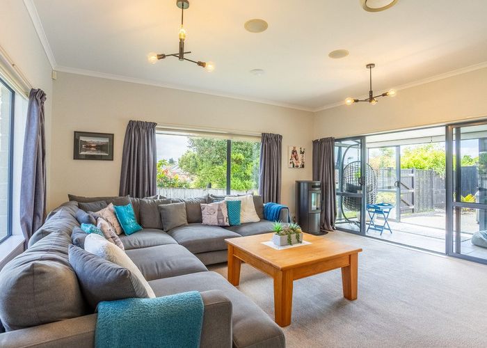  at 22 Regent Drive, Paraparaumu Beach, Kapiti Coast, Wellington
