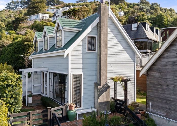  at 8A Cassis Place, Crofton Downs, Wellington, Wellington