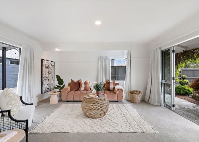  at 7 Kelvin Place, Kelvin Heights, Queenstown