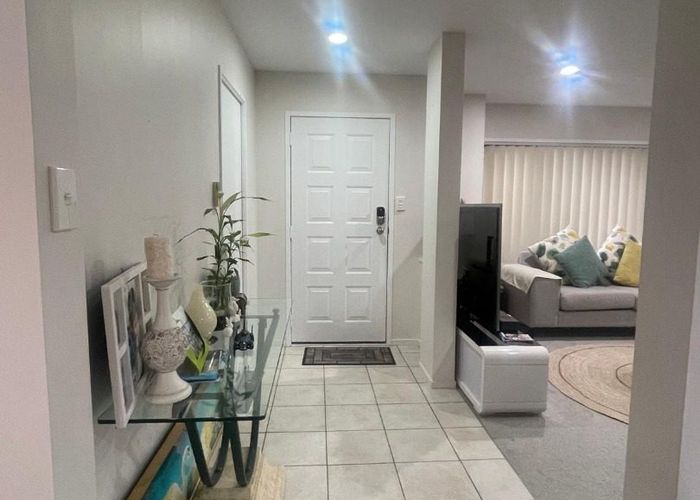  at 64 Sandwick Drive, Weymouth, Manukau City, Auckland