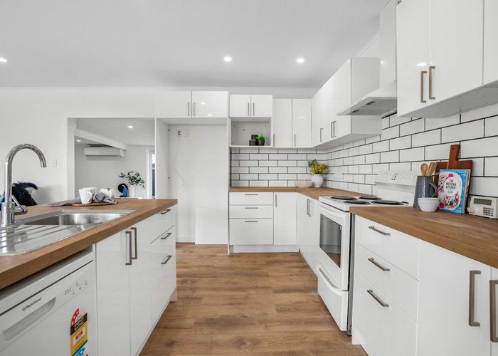  at 8 Petrie Street, Wainuiomata, Lower Hutt, Wellington