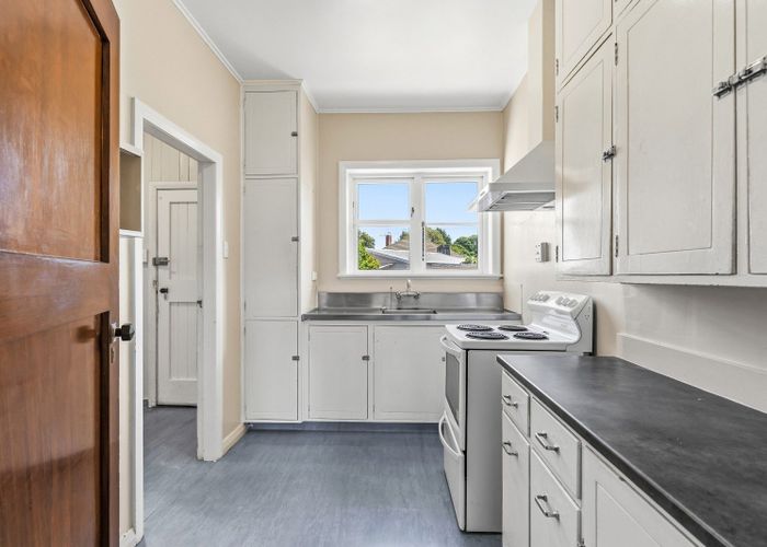  at 5 Plunket Terrace, Hamilton East, Hamilton, Waikato