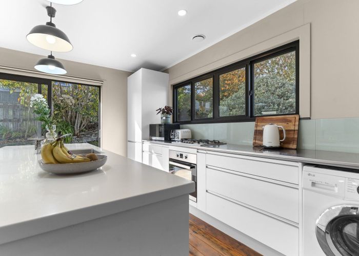  at 3 Stuart Place, Blagdon, New Plymouth, Taranaki