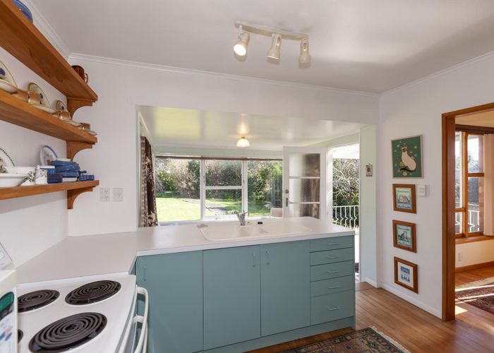  at 21 Alexander Road, Raumati Beach, Kapiti Coast, Wellington