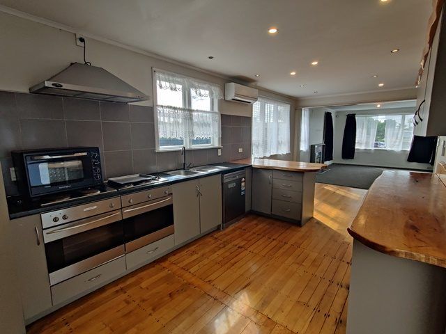  at 7 Claymore Street, Manurewa, Auckland