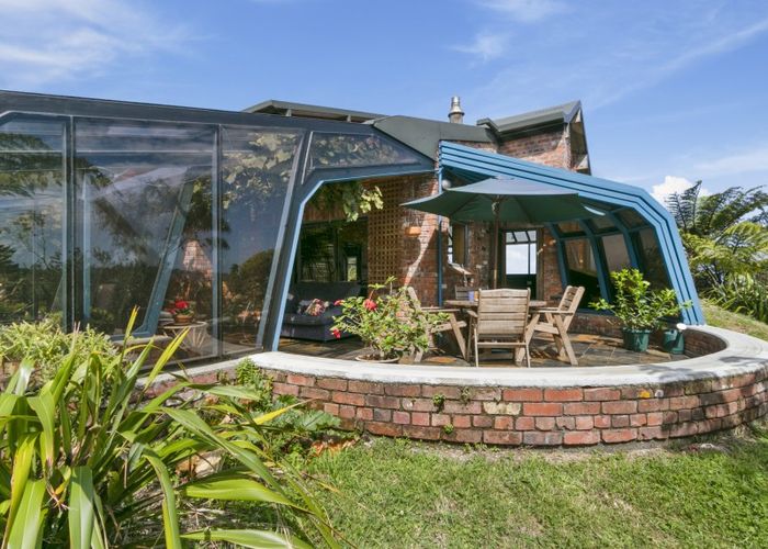  at 266 Normandale Road, Normandale, Lower Hutt