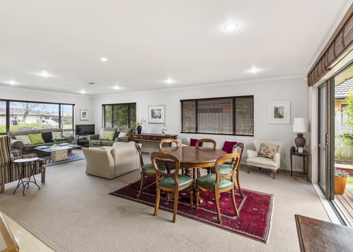  at 15 Wroxton Place, Waiuku, Waiuku