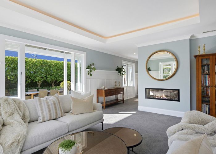  at 33 Hardwicke Street, Sumner, Christchurch