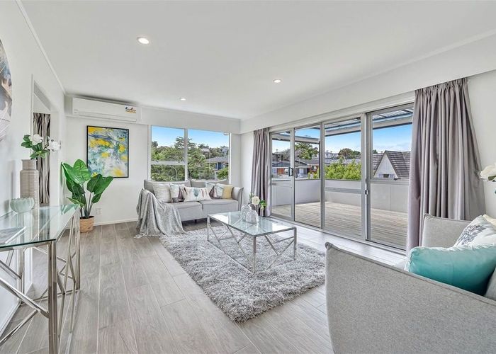  at 4 Bacot place, Howick, Manukau City, Auckland