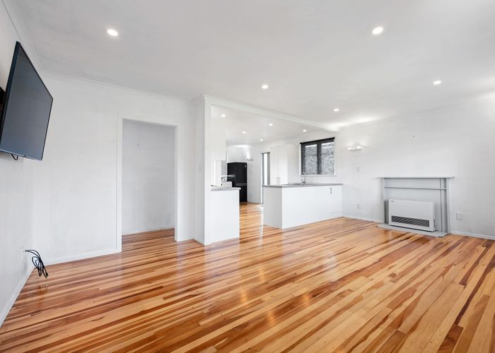  at 3 Glenview Terrace, Glenview, Hamilton