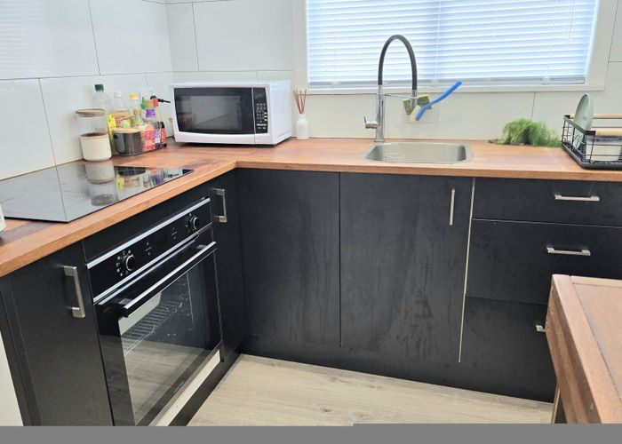  at 2/288 College Street, West End, Palmerston North, Manawatu / Whanganui