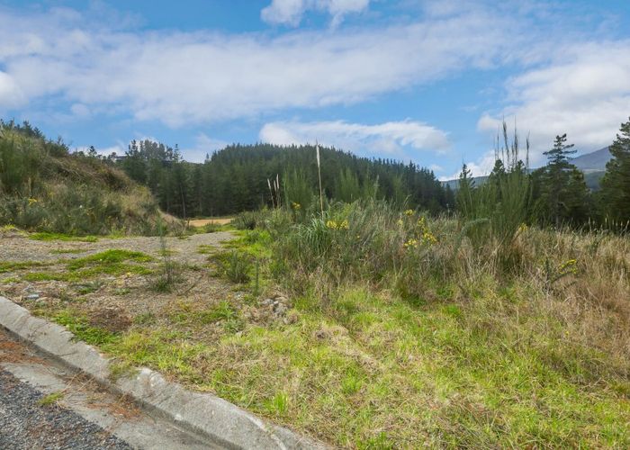  at 41A Mount Marua Drive, Timberlea, Upper Hutt