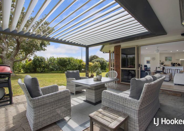  at 7 Island Vista, Athenree, Waihi Beach