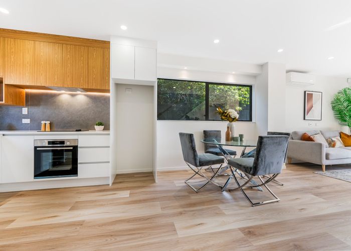  at 33 Onepoto Road, Takapuna, North Shore City, Auckland