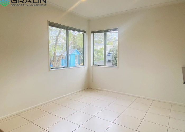 at 15 Nikau Street, New Lynn, Waitakere City, Auckland