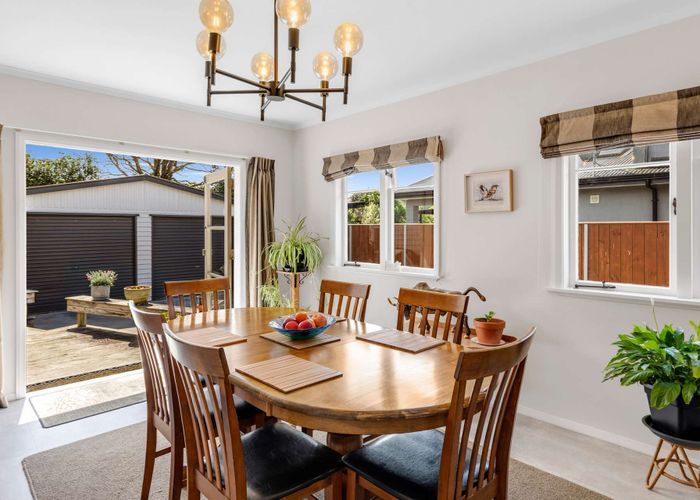  at 33 Winston Avenue, Hokowhitu, Palmerston North
