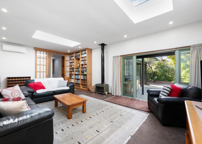  at 5 Indira Place, Khandallah, Wellington, Wellington