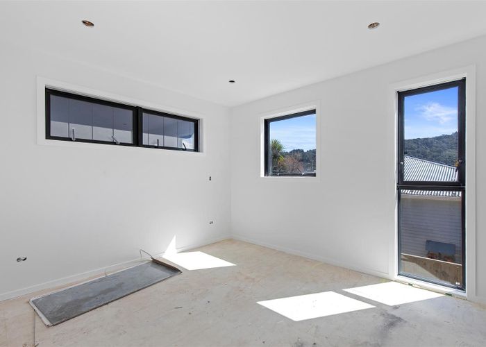  at 3/7 Hay Street, Ebdentown, Upper Hutt, Wellington