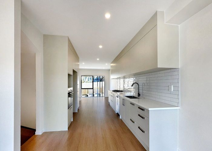  at 9/28 Ludlow Terrace, Totara Vale, North Shore City, Auckland