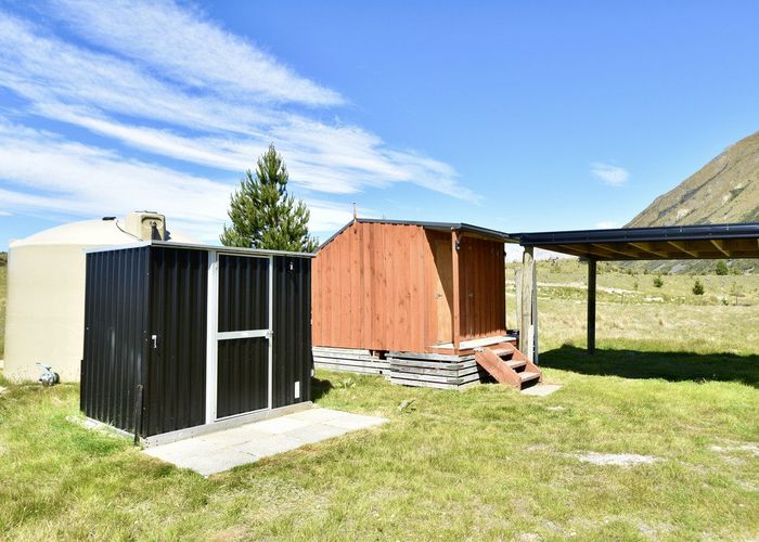  at 894 Manuka Terrace, Ben Ohau