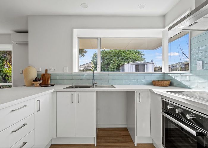  at 2/9 Ruru Road, Bromley, Christchurch City, Canterbury