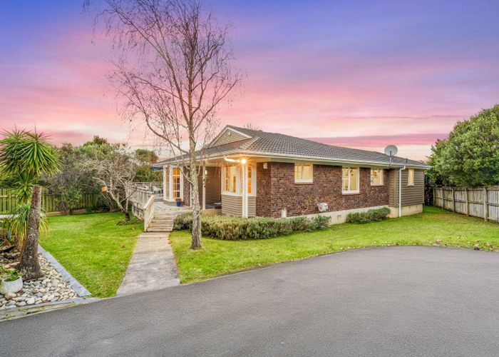  at 32 Harford Place, Pakuranga Heights, Auckland