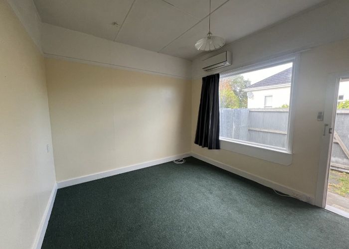  at 1/676 Worcester Street, Linwood, Christchurch City, Canterbury