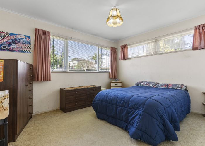  at 12 Caronia Crescent, Lynfield, Auckland
