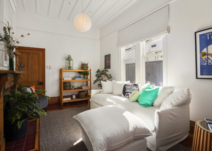  at 18 Porritt Avenue, Mount Victoria, Wellington, Wellington