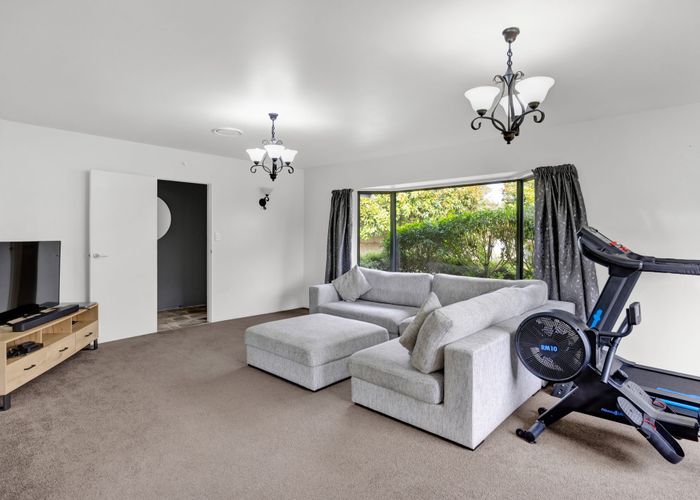  at 3 Beech Place, Hawera
