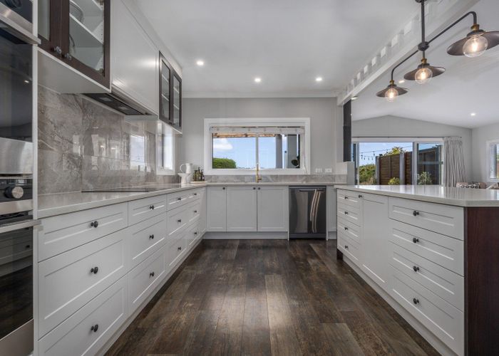  at 9 Baxters Rise, Aotea, Porirua, Wellington