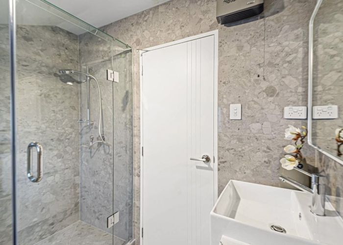  at 27c Haverstock Rd, Sandringham, Auckland City, Auckland