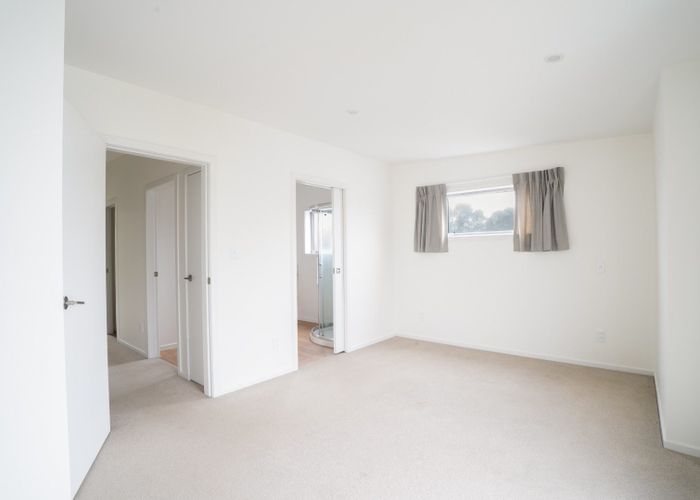  at 32 Dr Taylor Terrace, Johnsonville, Wellington