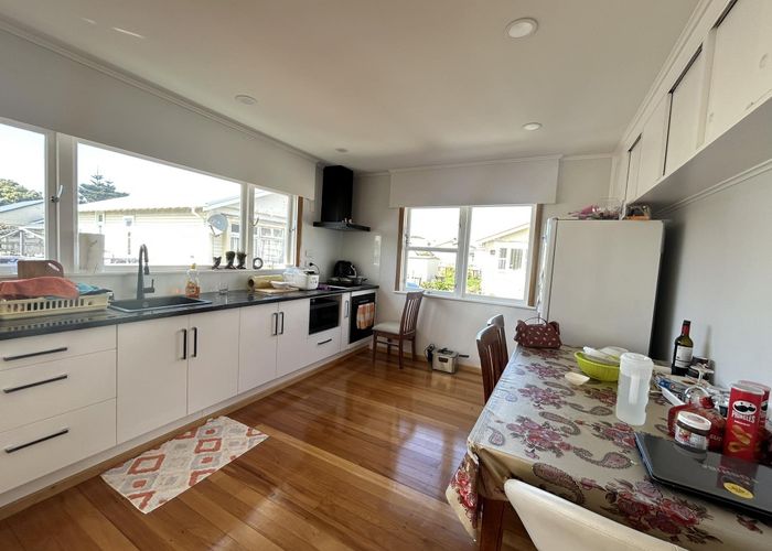 at 22 Kauri Street, Miramar, Wellington